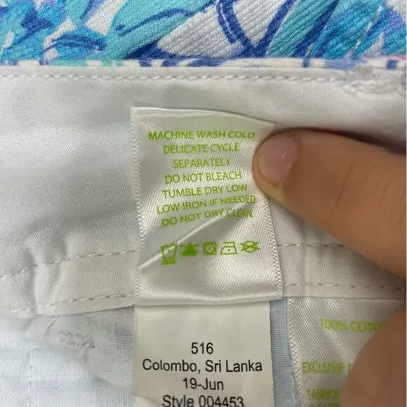 Lilly Pulitzer shorts Women's size 6 Walsh seashell Blue Heaven - Picture 8 of 11